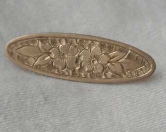 VINTAGE 13/16" Tiny Oval Gold over Brass Floral Flower Design Costume Clothing Adorn Embellish Sewing Supply Craft Closure Fastener Button