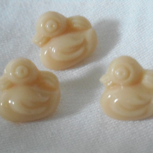 Set/ 3 VINTAGE 1/2” Tan Beige Glass Realistic Duck Adorn Accessory Embellishment  Sewing Supply Craft Finding Closure Fastener BUTTONS