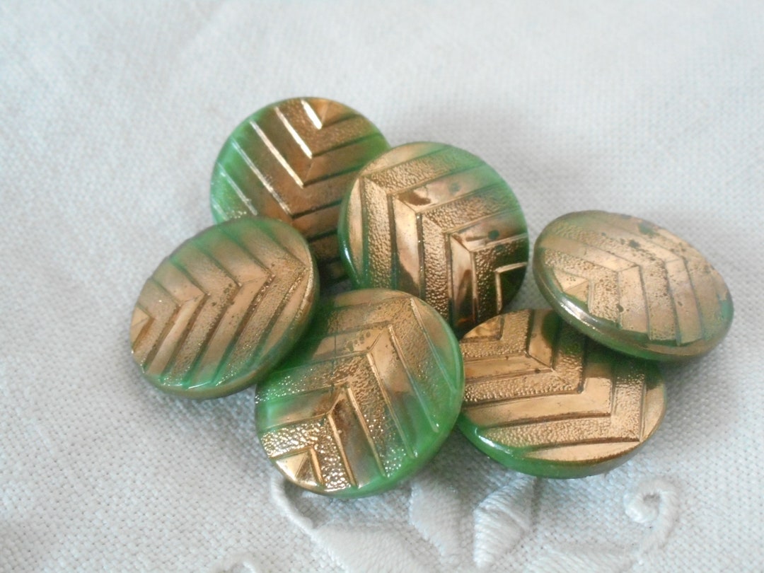 Set/ 6 VINTAGE 3/4 Green Glass Gold Trim Clothing Adorn Embellish