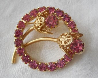 VINTAGE Pink Rhinestone Flower Bud in Wreath Costume Clothing Adorn Accessory Embellish Jewelry Brooch