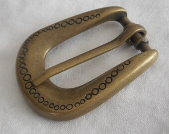 VINTAGE 2 1/8 Pierced Gold Metal Costume Clothing Adorn Accessory Embellish Sewing Supply Finding Closure Fastener Buckle - Etsy VINTAGE 2 1/8 Pierced Gold Metal Costume Clothing Adorn Accessory Embellish Sewing Supply Finding Closure Fastener Buckle - Etsy