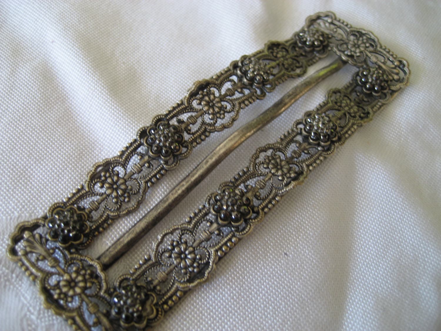 大型 4 1/4インチ アンティーク ヴィンテージ ビクトリア朝 ピアス