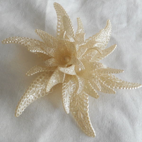 VINTAGE 4" Pierced Pearlized White Plastic Realistic Flower Costume Clothing Adornment Accessory Finding Jewelry Lapel Brooch Pin