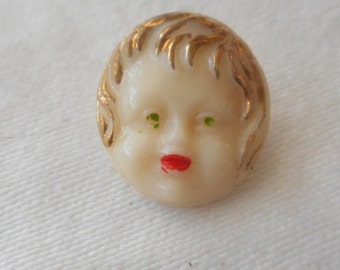 VINTAGE 9/16” Realistic Painted Child Face Beige Glass Costume Clothing Sewing Supply Adorn Embellish Craft Finding Closure Fastener BUTTON