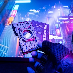 Mech Guard Wallet,Cyberpunk metal Wallet,Deus ex,Sci-fi,Industrial,Aline,Futuristic,Tech,Artifact,Personalized Metal wallet with AirTag clip