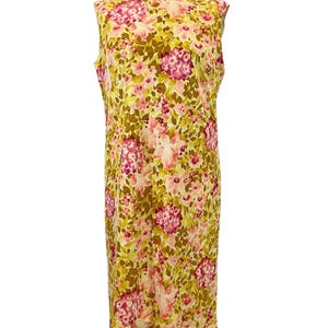 Lovely Vintage Floral Hand Made Dress Pink Flowers Sleeveless Vintage Shift Dress