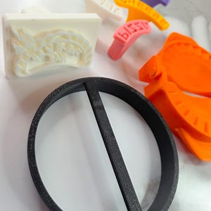 Kit Premium para Hacer Empanadas con Sello de Logotipo Personalizado / Prensa para Empanadas + Cortador + 5 Sellos / Kit de Inicio para Negocio de Comida / Juego para Hacer Dumplings imagen 7