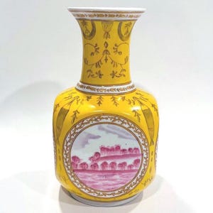 Vintage Asian Collectible Ceramic Vase – Chinese Stamped Oriental Home Décor – 11&quot; x 6&quot;