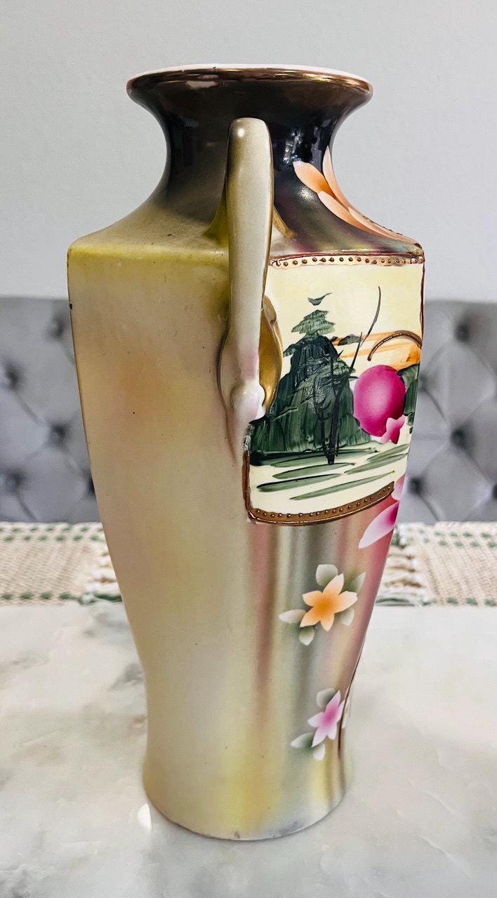 アンティーク錦ロイヤルニッポン花瓶：手描き花模様磁器（12インチ×7