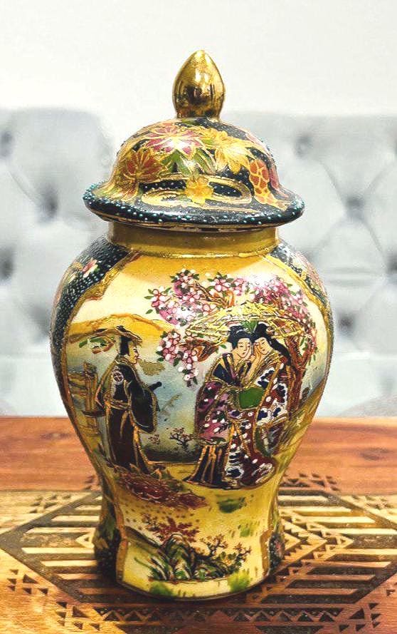 キリン　業務用　温蔵庫　SANYO　アンティーク Vintage Royal Satsuma Hand Painted Vase With Lid Ginger Jar 7