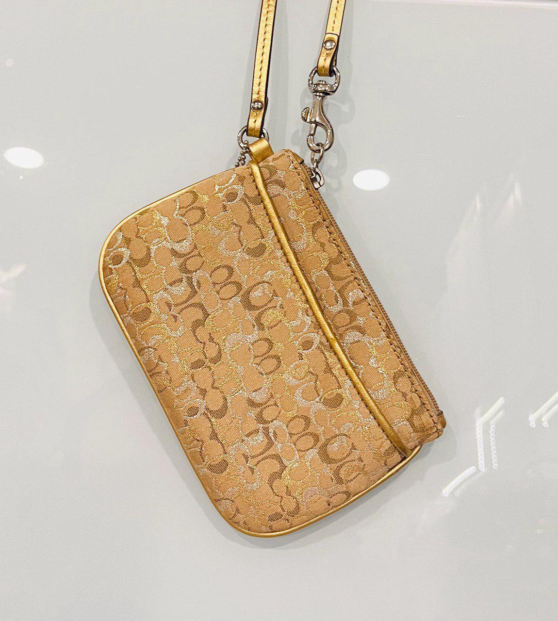 COACH Gold Lurex Wristlet Clutch Gold Metallic Leather Trim Logo Signature  Wallet