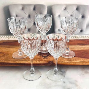 Cristal D&#39;Arques Faceted Crystal Wine Glasses - Set of 5 - French Barware