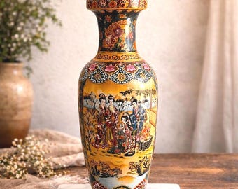 Vintage Japanese Satsuma Oriental Floor Vase – 24" x 9" | Hand-Painted Collectible Home Décor