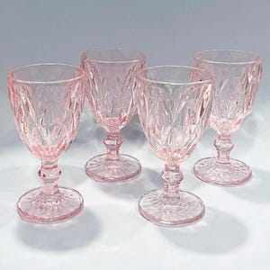 Set of 4 Vintage Pink Glass Wine Glasses – 6.75&quot; x 3.5&quot; – Elegant Barware