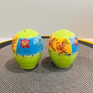 Vintage Hand-Painted Mexican Ceramic Salt and Pepper Shakers