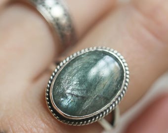 Green Kyanite Sterling Silver Ring – Handmade Boho Statement Ring