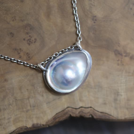 Blister pearl pendant discount