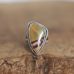 Red Creek Jasper Ring OOAK Ring Silversmith Ring Hammered Silver Ring image 2