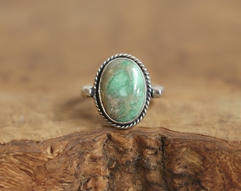 Custom Green Variscite Lasso Ring - Sterling Silver - Choose Your Stone