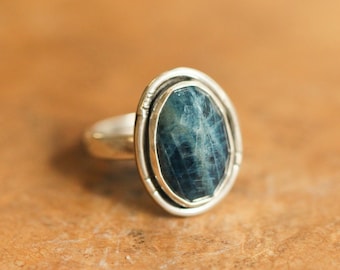 Chunky Apatite Boho Ring - .925 Sterling Silver - Apatite Silversmith Ring