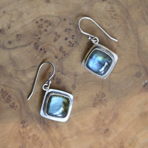Labradorite Drop Earrings - .925 Sterling Silver - Labradorite Earrings - Sterling Silver