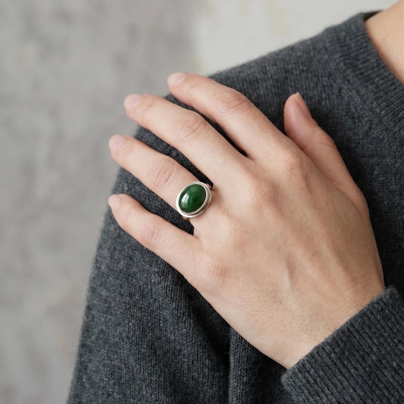 Nefrit Jade Ring - Grön Öst Väst Oval Ring - .925 Sterling Silver bild 1