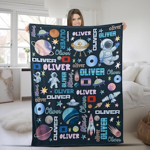 Custom Space Blanket Custom Name Blanket for Baby Boys & Girls Space-Themed Baby Gift Christmas Birthday Astronaut Planets Gift UM5O18