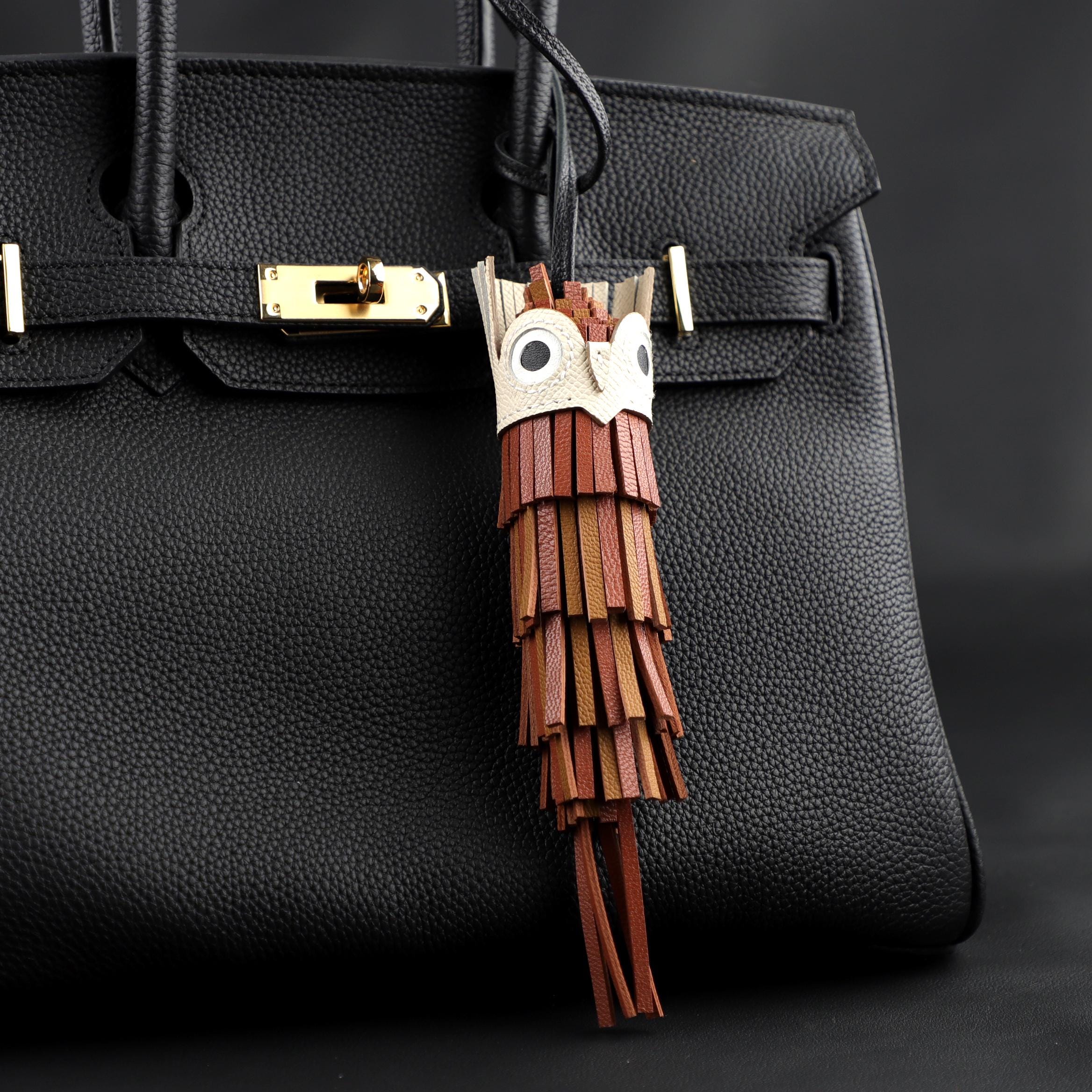 バッグ GEM KNOT DRAWSTING LEATHER BAG GEM KNOT DRAWSTING LEATHER BAG – LA PEAU DE GEM