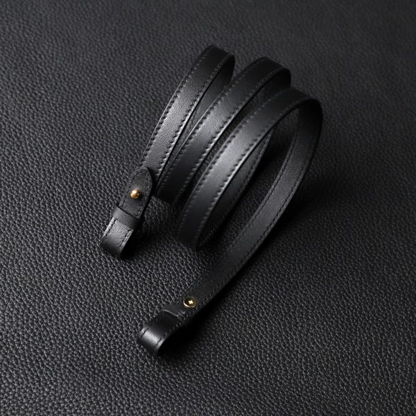 Tracolla in pelle Swift nera: tracolla per pochette da 15 mm