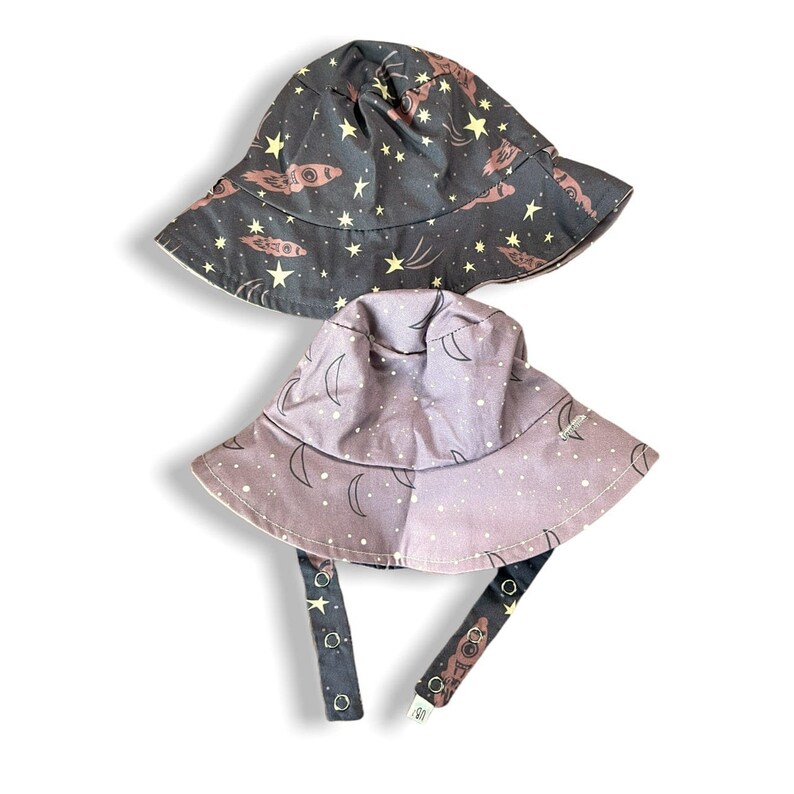 Bucket hat in Rocket to Mars