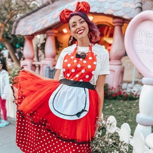 Minnie Mouse costume APRON, red Minnie Mouse running costume apron, Minnie Mouse running costume, rundisney costume, disneybound outfit