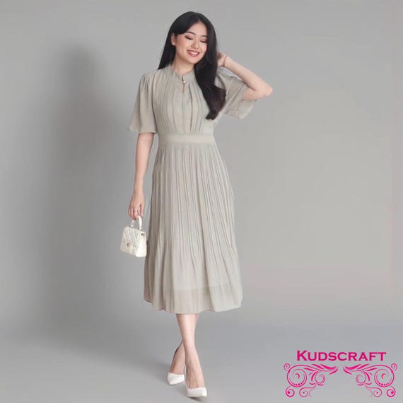 Feminine Flair - The Eleanor Midi Dress, Women Plain Dress, Muslim Dress, Caftan, Women Dress, Midi Dress