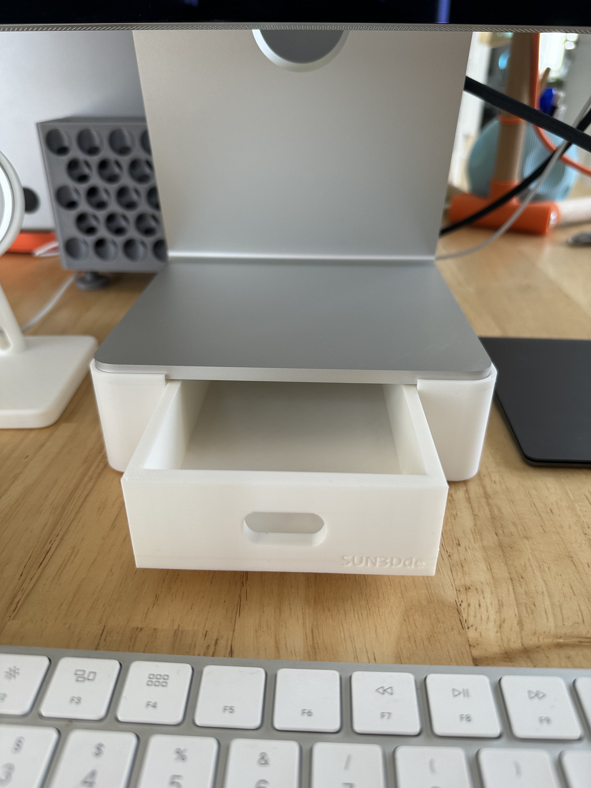 Apple studio display riser - Etsy 日本
