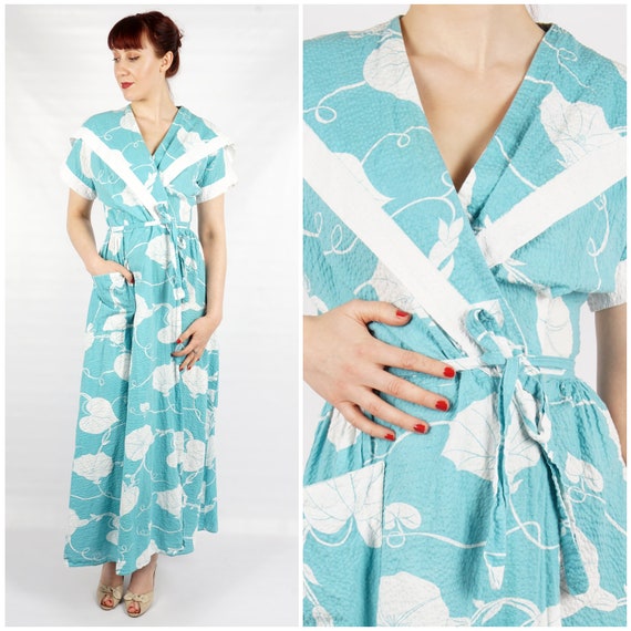 Vintage 1940s Teal Blue and White Morning Glory Fl