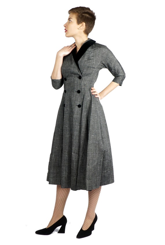 Vintage 1940s/50s Grey 3/4 Sleeve Dress with Velv… - image 4