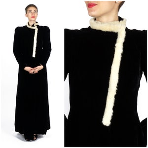 Vintage 1930s Black Velvet Evening Wrap Opera Coat Jacket w/ Asymmetric White Mink Fur Trim and Strong Puffed Shoulders Small/Medium image 1