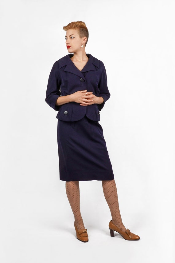 Vintage 50s/60s Navy Blue Pencil Skirt & Fitted P… - image 5