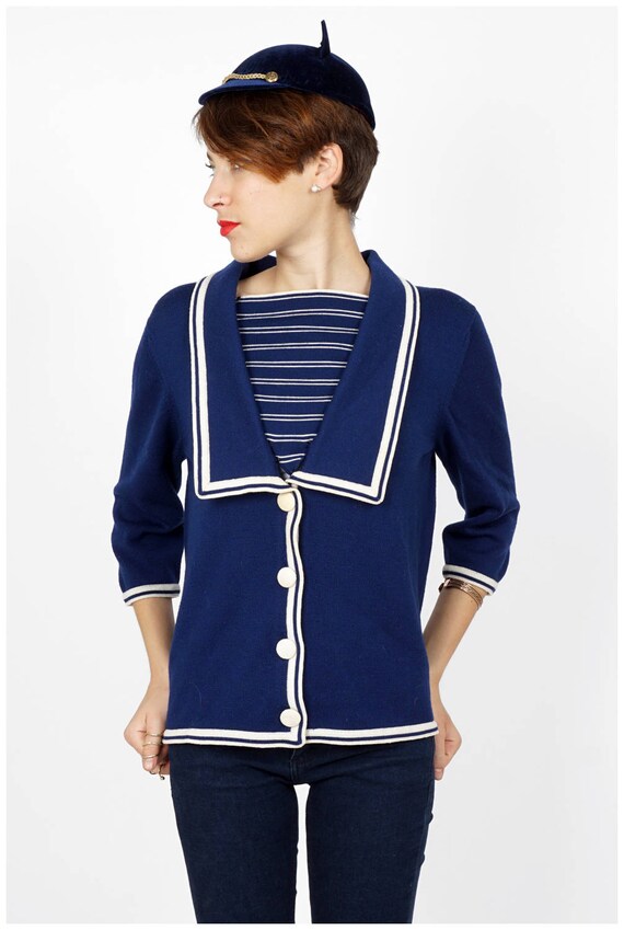 Vintage 1960s Nautical Inspired Blue & White Stri… - image 2