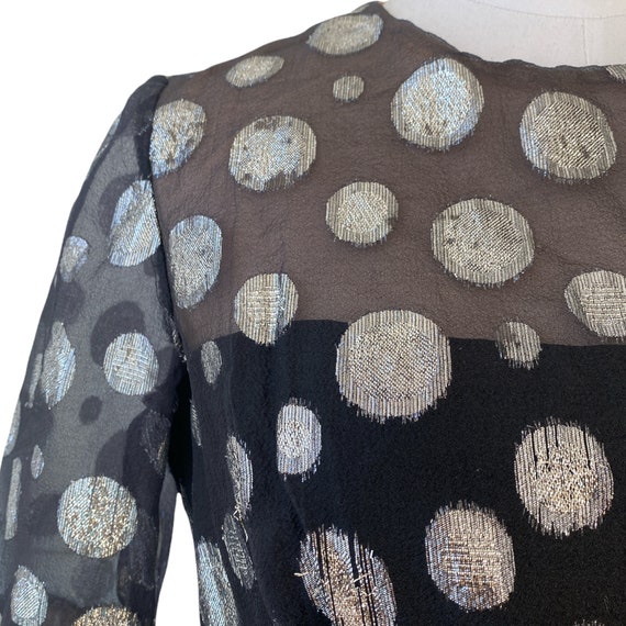 Vintage 1960s Metallic Silver Polka Dot Fit and F… - image 4