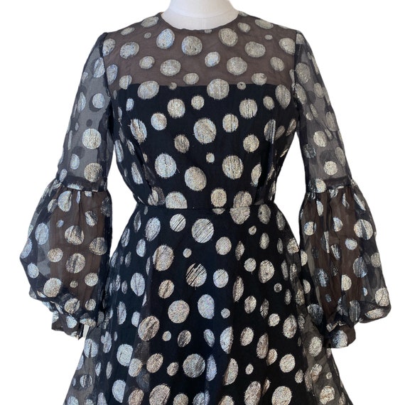 Vintage 1960s Metallic Silver Polka Dot Fit and F… - image 3