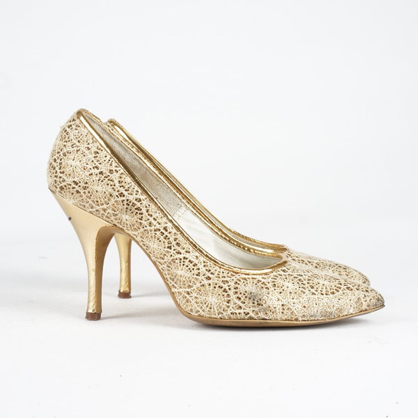 Sz. 5-6 | Vintage 50s/60s Metallic Gold Spiderweb Lace Pointed Toe Heels by JC Penny's Fashion Footwear Corner