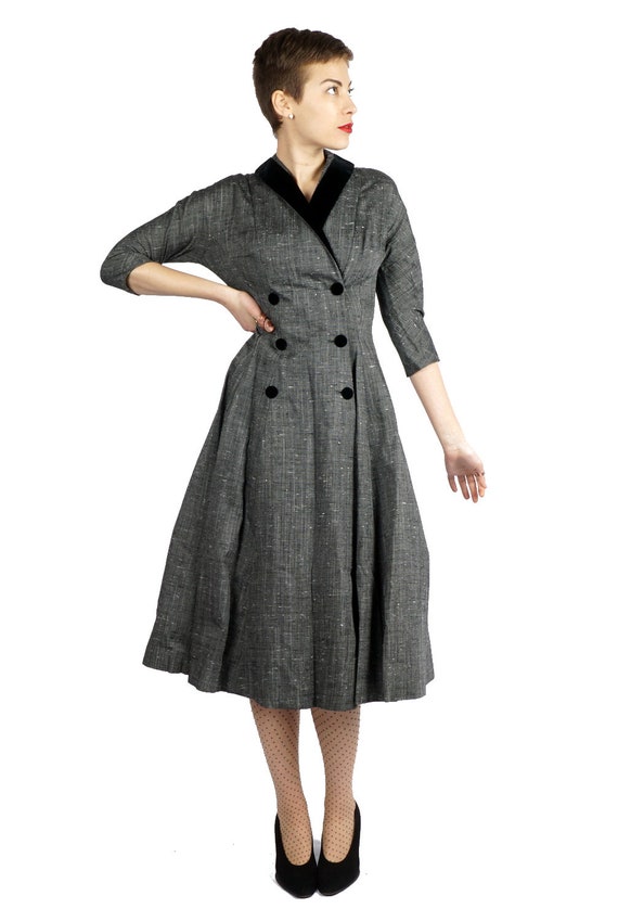 Vintage 1940s/50s Grey 3/4 Sleeve Dress with Velv… - image 3