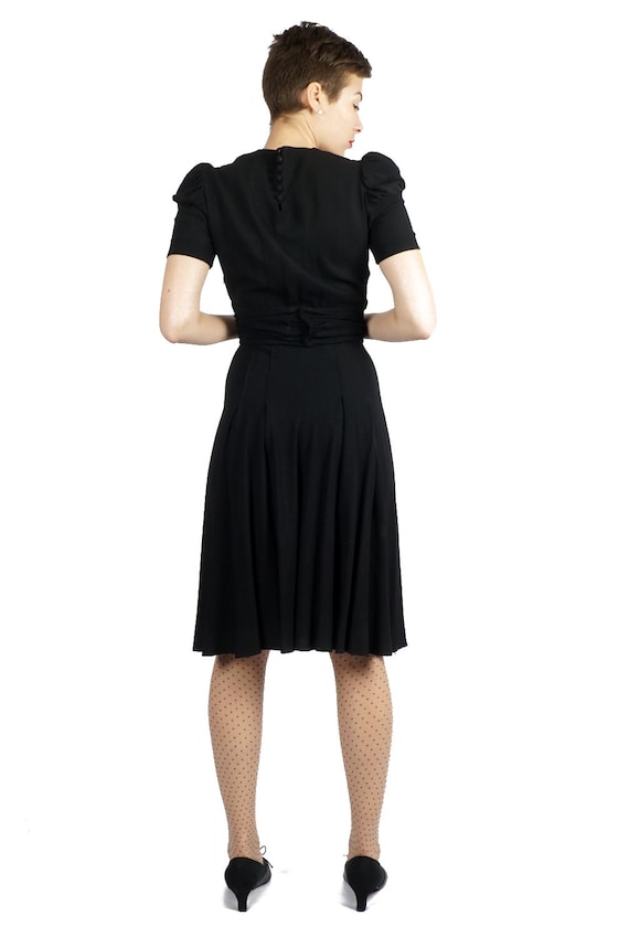 Vintage 1930s/40s Black Crepe Tie Back Dress with… - image 8