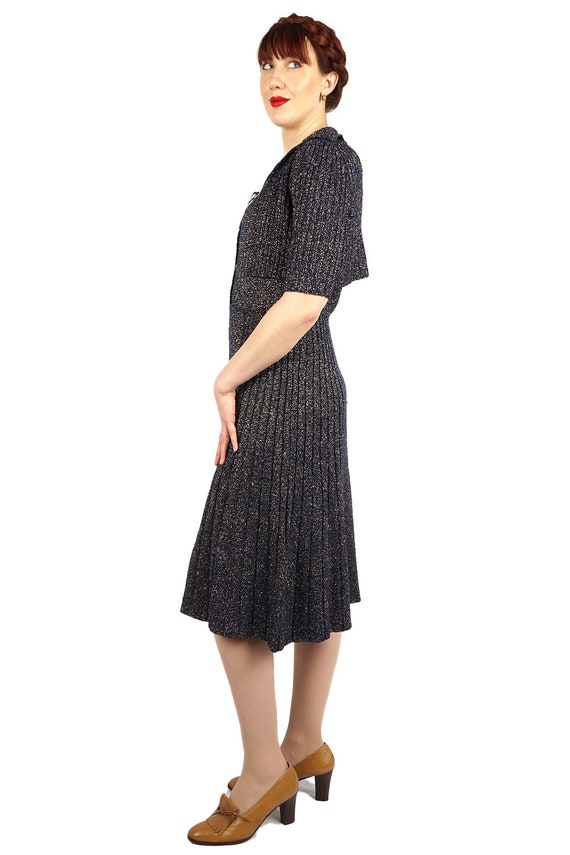 Vintage 1950s Navy Blue & Gold Knit Dress and Mat… - image 7