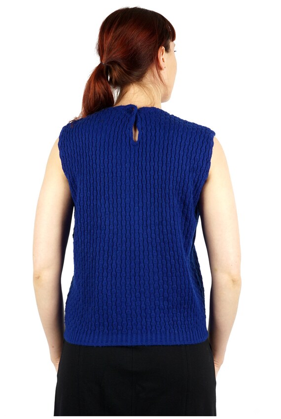 Vintage 1970s Dark Blue Knit Sleeveless Sweater b… - image 4