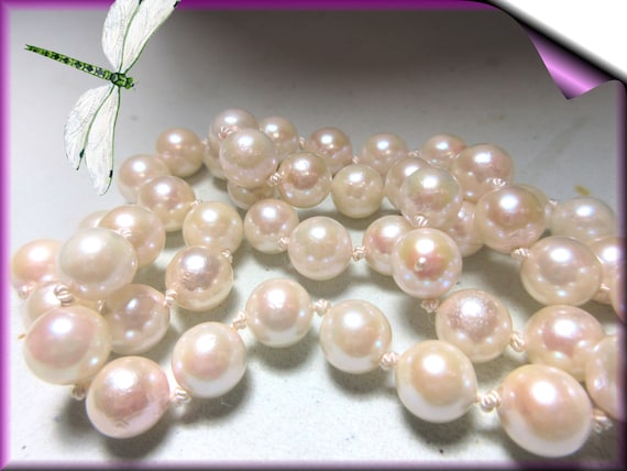 AAA Saltwater, Japanese Akoya Pearl Necklace 17-1… - image 1