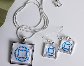 Double Wedding Ring Blue Pendant