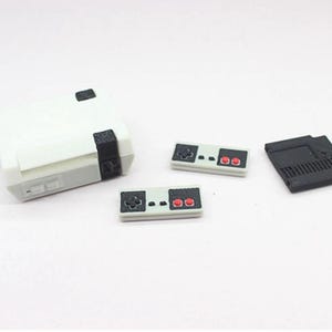 Dollhouse Retro Game Console 2 Controllers and Cartridge 1/12 Scale