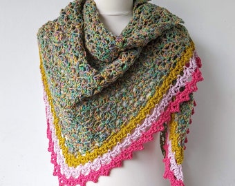 Crochet Triangle Shawl Pattern - Cozy winter Shawl - worsted weight - easy pattern PDF