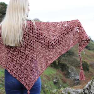 Crochet Shawl Pattern beginner pattern PDF image 1